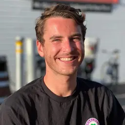 Ethan DeWaal